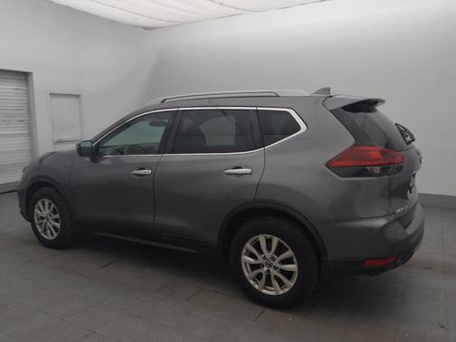 Gun Metallic 2018 Nissan Rogue SV