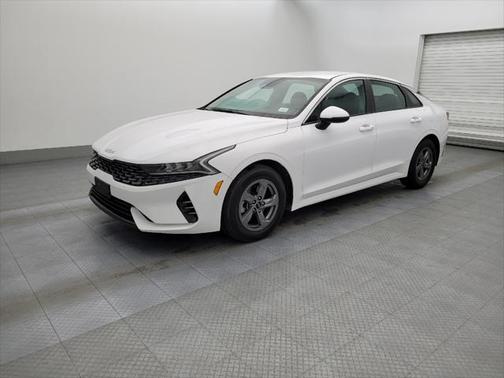 2022 Kia K5 LXS