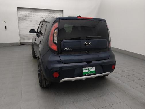 2017 Kia Soul Base