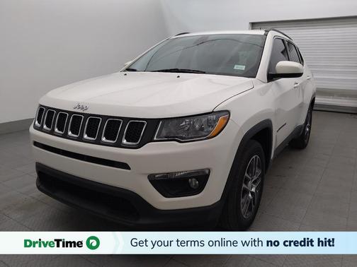 White Clearcoat 2019 Jeep Compass Latitude