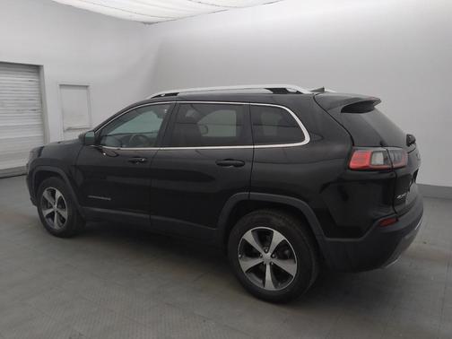 Diamond Black Crystal Pearlcoat 2020 Jeep Cherokee Limited