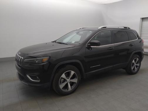 Diamond Black Crystal Pearlcoat 2020 Jeep Cherokee Limited
