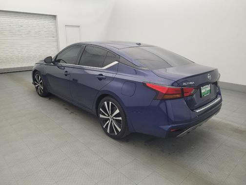 2021 Nissan Altima SR VC-Turbo FWD