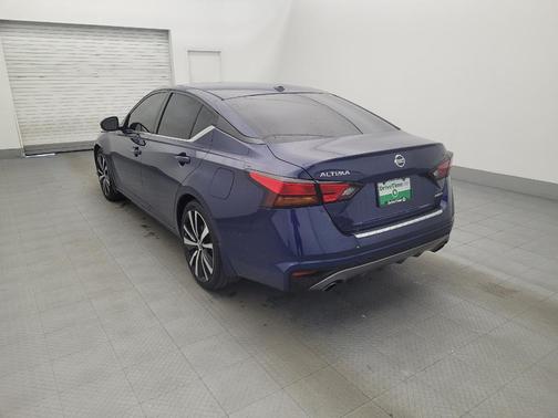 2021 Nissan Altima SR VC-Turbo FWD