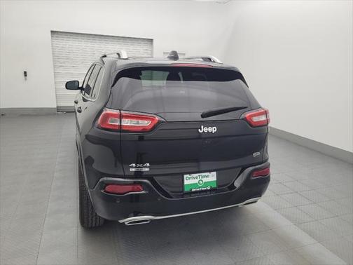 2017 Jeep Cherokee Overland