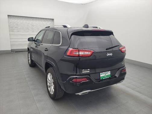 2017 Jeep Cherokee Overland