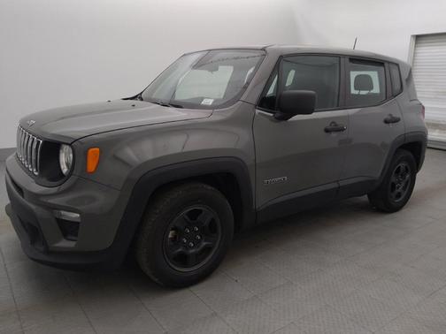 Gray 2021 Jeep Renegade Sport