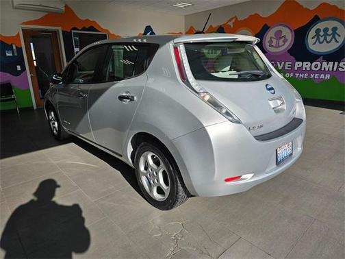2015 Nissan Leaf SV