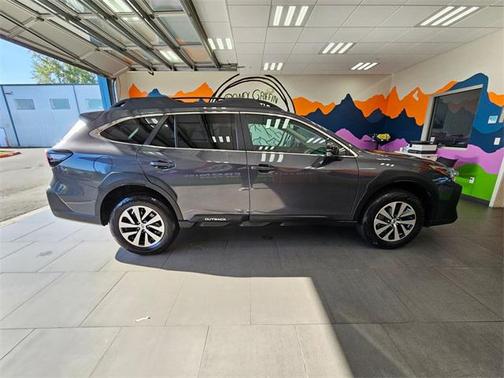 2024 Subaru Outback Premium