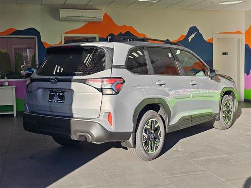 2025 Subaru Forester Premium
