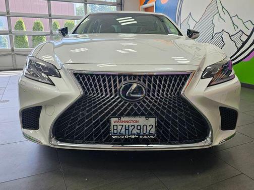 White Pearl 2019 Lexus LS 500h Base