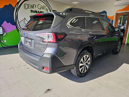 2024 Subaru Outback Premium