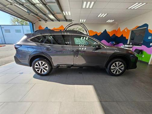 2024 Subaru Outback Premium