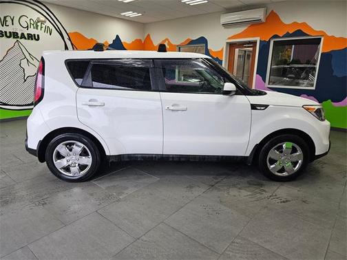 2014 Kia Soul Base