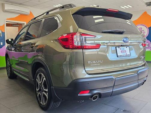 Green Metallic 2025 Subaru Ascent Limited 7-Passenger