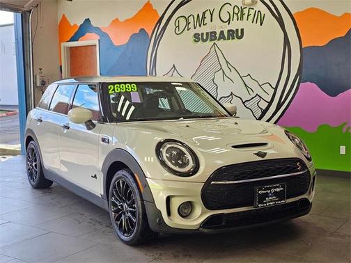 2023 MINI Clubman Cooper S ALL4