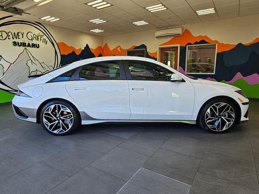 2023 Hyundai IONIQ 6 SEL