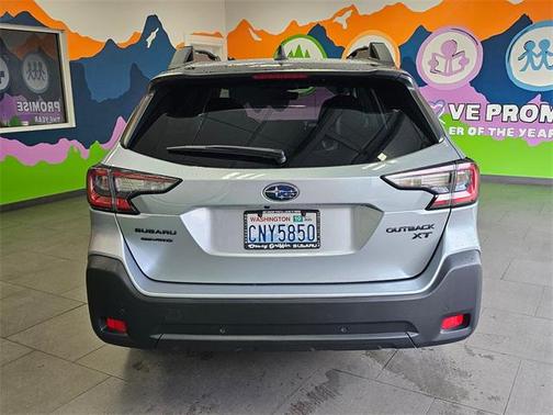 2024 Subaru Outback Onyx Edition XT