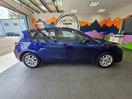 2013 Mazda Mazda3 i Touring