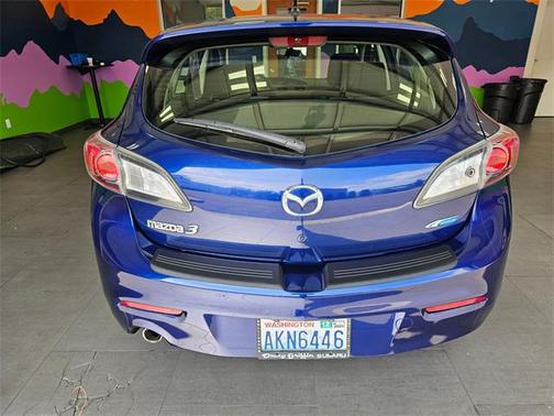 2013 Mazda Mazda3 i Touring