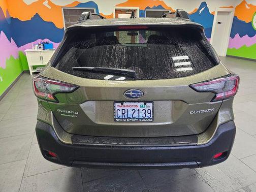 2025 Subaru Outback Premium