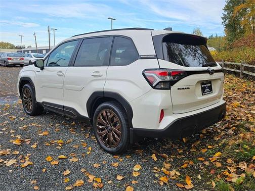 2025 Subaru Forester Hybrid Sport