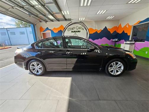 2012 Nissan Altima 3.5 SR