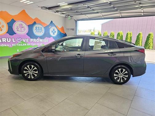 2020 Toyota Prius LE