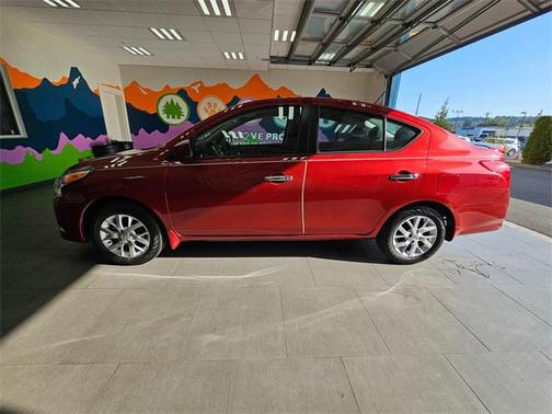 2018 Nissan Versa 1.6 SV
