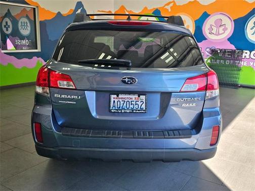 2014 Subaru Outback 2.5i Premium