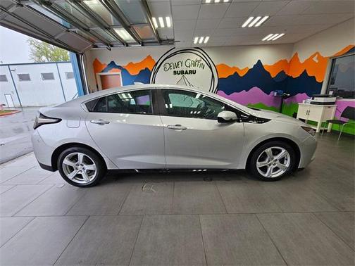 2017 Chevrolet Volt LT