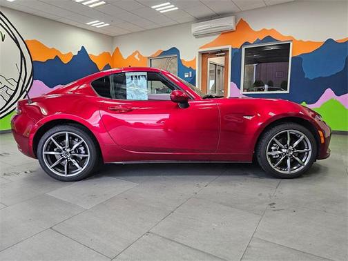 2021 Mazda MX-5 Miata RF Grand Touring