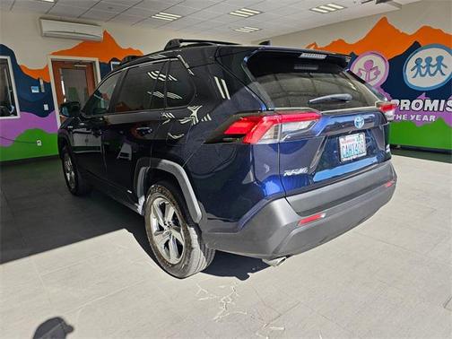 2021 Toyota RAV4 Hybrid XLE Premium