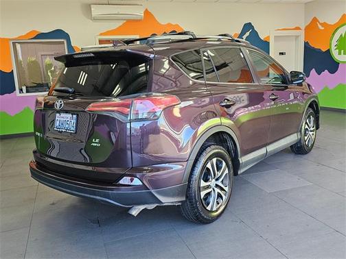 2017 Toyota RAV4 LE