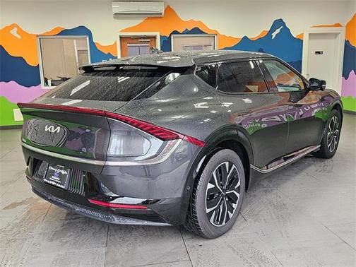 2022 Kia EV6 Wind