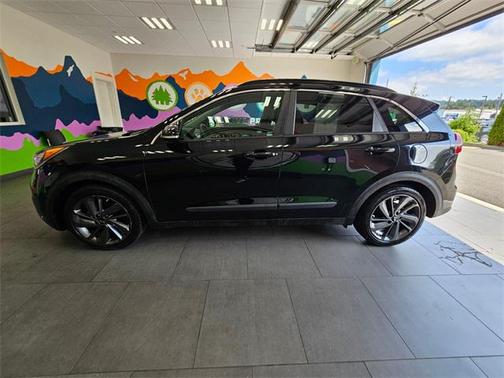 2017 Kia Niro Touring