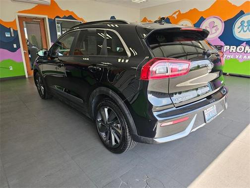 2017 Kia Niro Touring