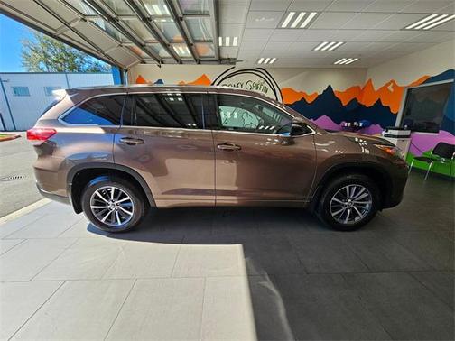 2018 Toyota Highlander XLE