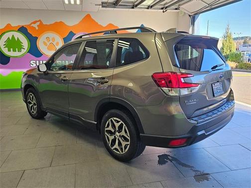 2020 Subaru Forester Premium