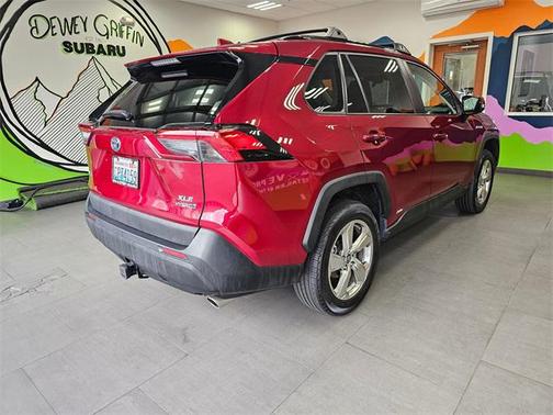 2021 Toyota RAV4 Hybrid XLE Premium