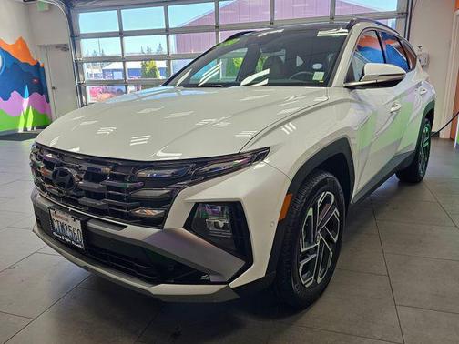 2025 Hyundai TUCSON Hybrid Limited