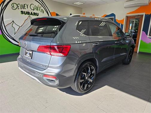 2022 Volkswagen Taos 1.5T SE
