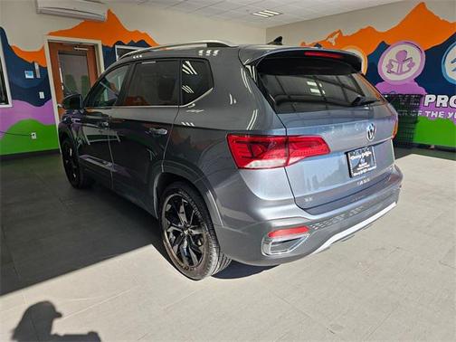 2022 Volkswagen Taos 1.5T SE