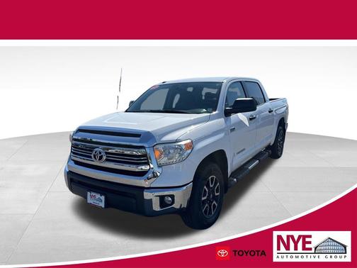 2017 Toyota Tundra SR5