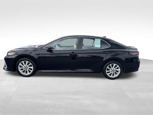 Midnight Black Metallic 2023 Toyota Camry LE