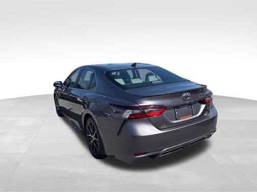 Predawn Gray Mica 2024 Toyota Camry SE