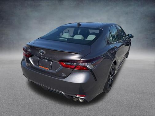 Predawn Gray Mica 2024 Toyota Camry SE