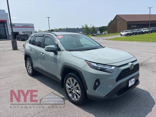 2023 Toyota RAV4 XLE Premium
