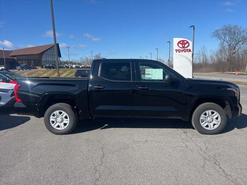 2025 Toyota Tundra SR