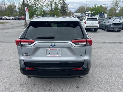 2021 Toyota RAV4 Prime SE